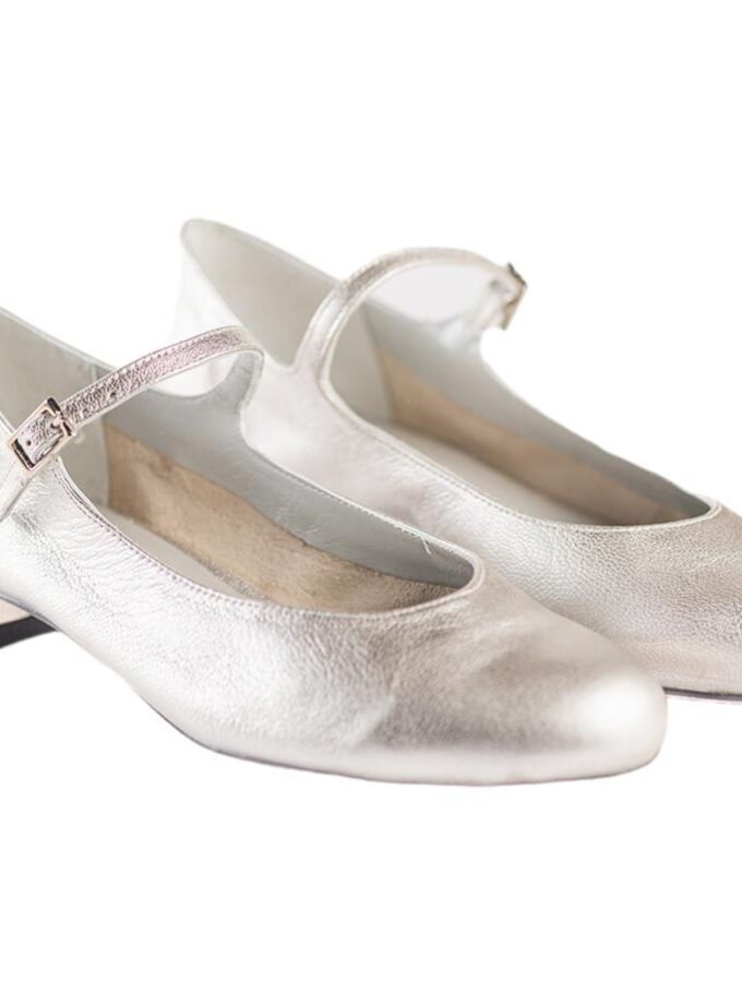 Merceditas Plateadas de Piel para Mujer – Elegancia y Comodidad | Ysbel