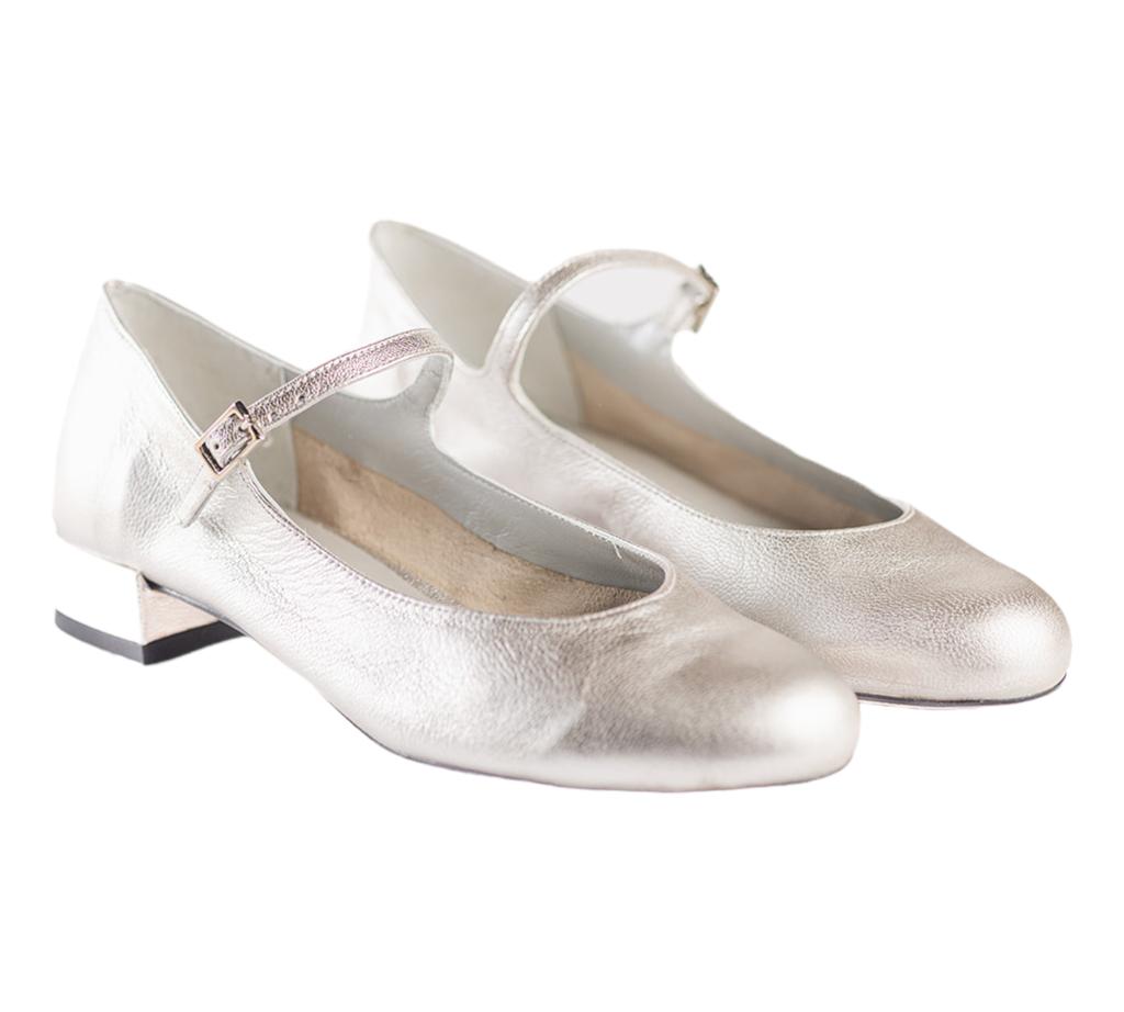 Merceditas Plateadas de Piel para Mujer – Elegancia y Comodidad | Ysbel - Imagen 3