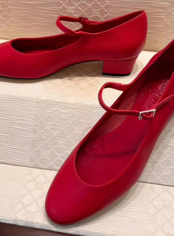 Merceditas Rojas de Piel para Mujer – Elegancia y Comodidad | Ysbel