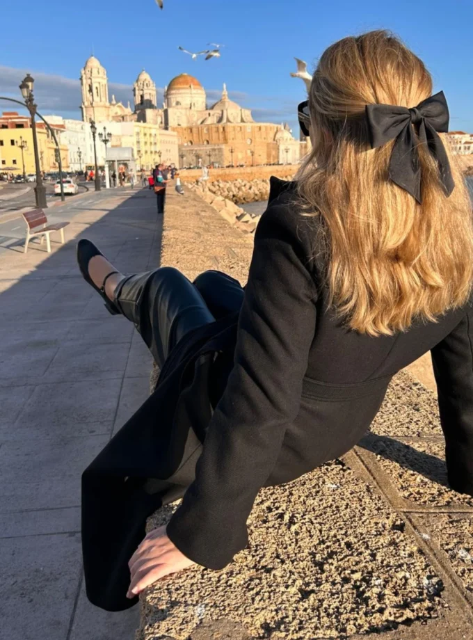 Merceditas Negras de Piel para Mujer – Elegancia y Comodidad | Ysbel