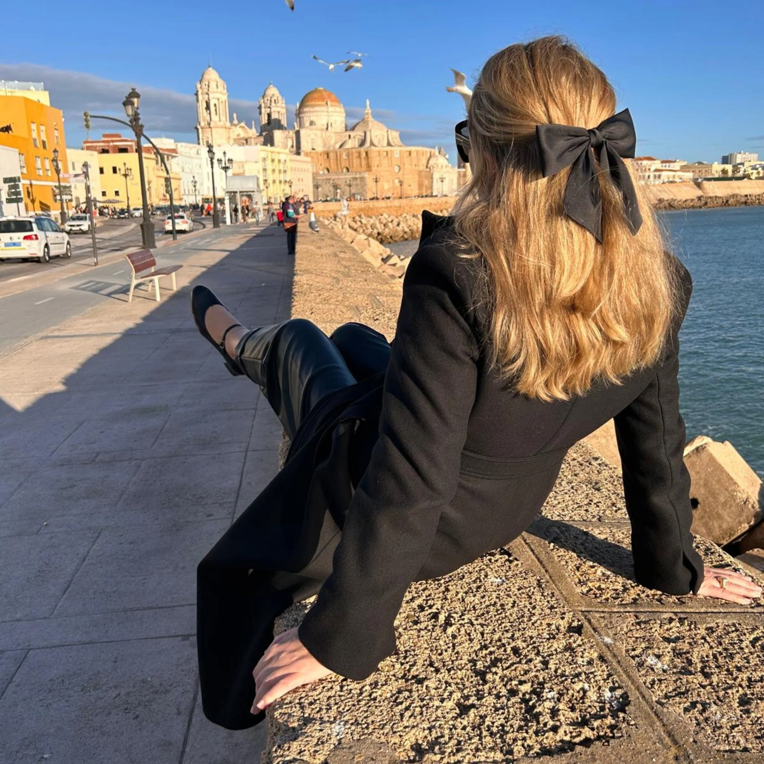 Merceditas Negras de Piel para Mujer – Elegancia y Comodidad | Ysbel