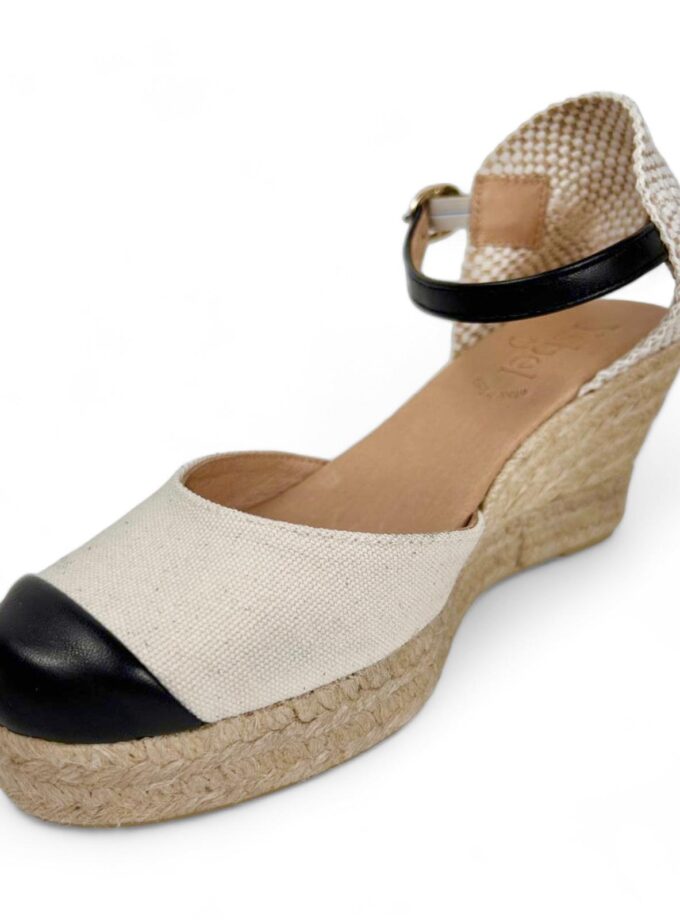 <b>Alpargatas de cuña Grace</br></b> Beige y negro