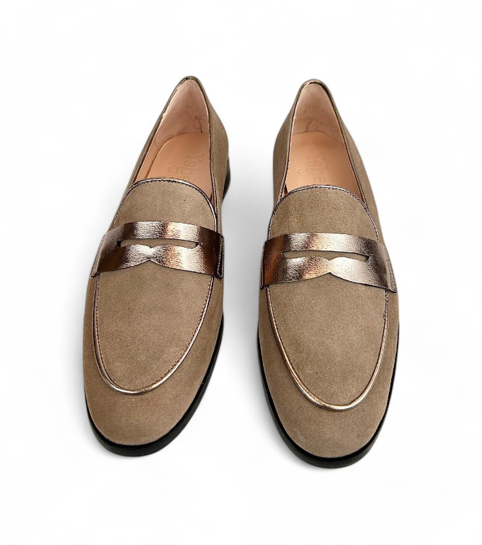 Mocasín de Piel Ante Artesanal Briggite - Hecho en España | Ysbel