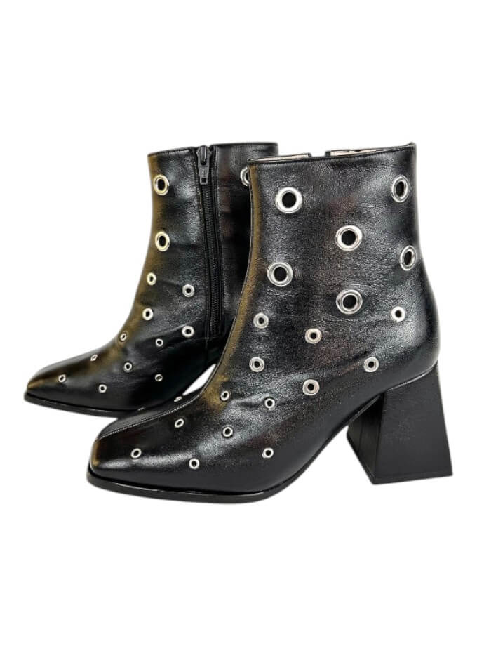Botines Harper de YSBEL en Piel con Tacón de 7 cm y Ojales Metálicos - Negro