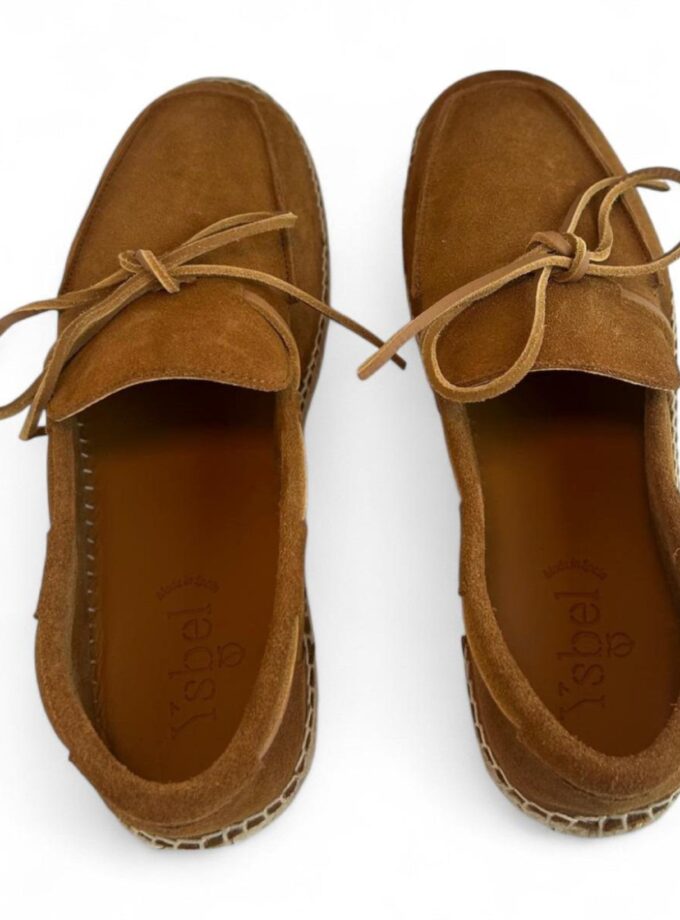 <b>Alpargatas náuticas de piel para hombre Carlos</br></b> Color brandy